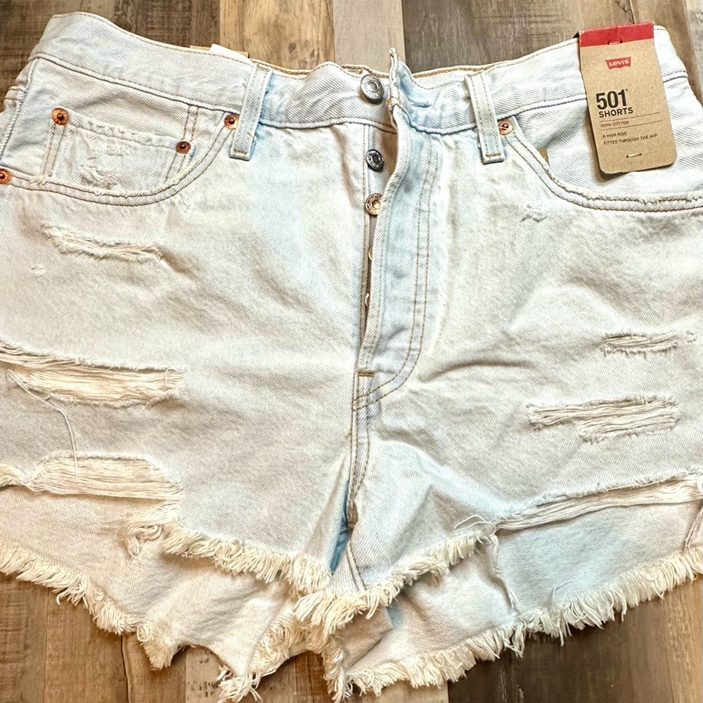 Levi's Distressed Jean Shorts - Sz 32 NWT , High-Waisted